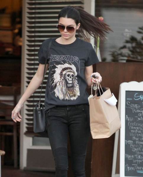 Kendall-Jenner-in-Hudson-Jeans-2