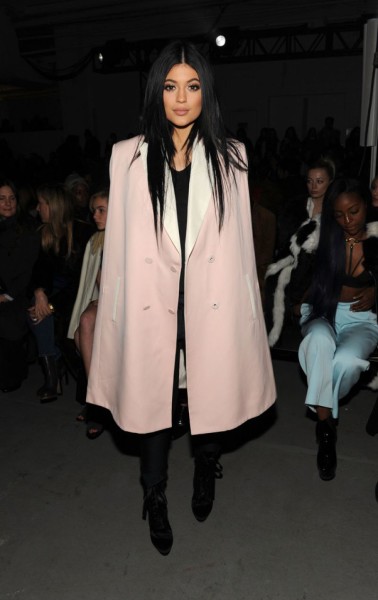 kylie-jenner-3_1-phillip-lim-fashion-show-in-new-york-city-february-2015_4